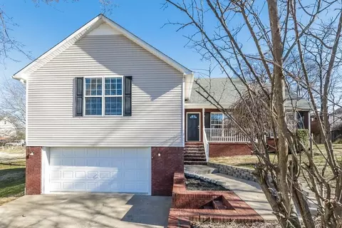 2920 Bragg Ct, Spring Hill, TN 37174
