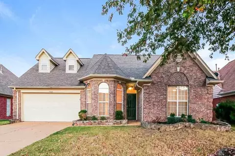 5704 Deer Ridge Dr, Southaven, MS 38672