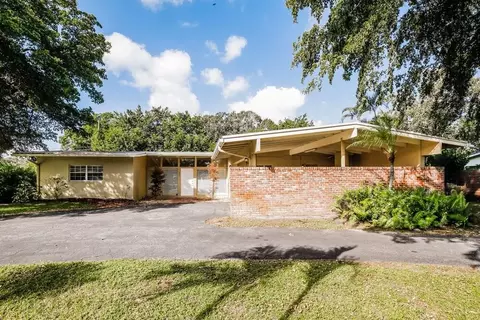 841 Camellia Ct, Plantation, FL 33317