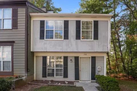 1418 Stonegate Pt, Stone Mountain, GA 30083