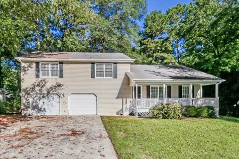 4019 Burnside Ln NW, Lilburn, GA 30047