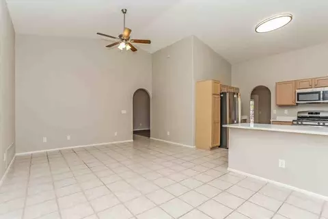 9183 Elderberry St, Tucson, AZ 85747 photo 5