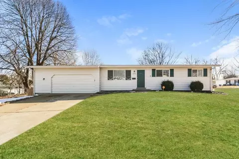 1450 Night Dr, Florissant, MO 63031