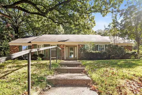 2234 Webbing Dr, Memphis, TN 38016