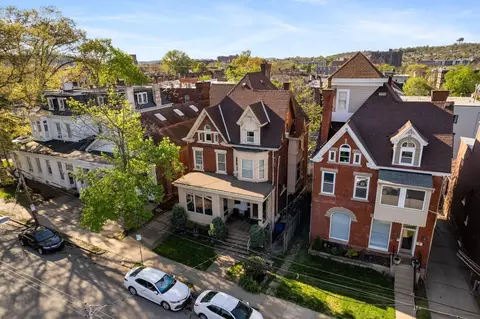5715 Howe St #2ND, Pittsburgh, PA 15232