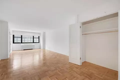 Undisclosed, New York, NY 10019