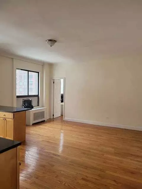 Undisclosed, New York, NY 10019