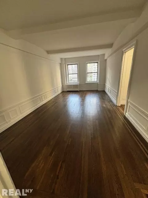 Undisclosed, New York, NY 10016