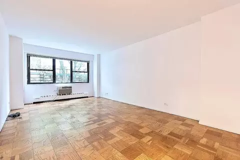 Undisclosed, New York, NY 10017