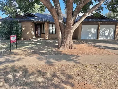 6205 Elkhart Ave, Lubbock, TX 79424
