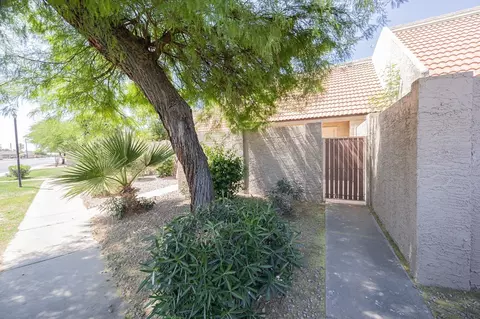 7314 N 43rd Ave, Glendale, AZ 85301