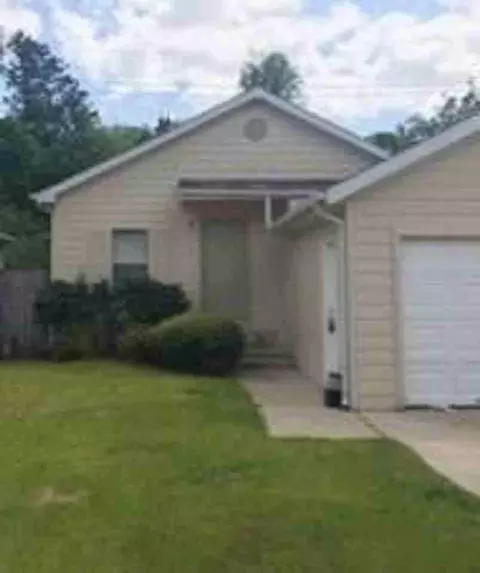 11810 Greenglen Dr, Houston, TX 77044