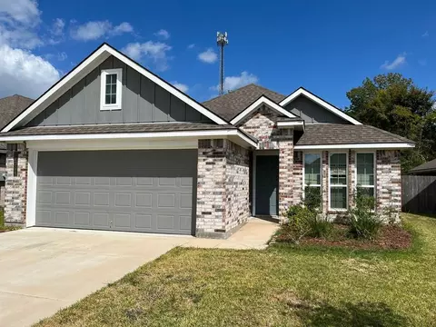 14364 N Summerchase Cir, Willis, TX 77318