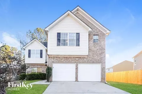 3506 Creekview Dr, Union City, GA 30291
