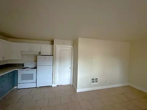 130 NE 6th St, Bend, OR 97701