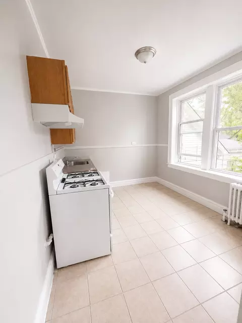 3 Fuller Pl #2C, Irvington, NJ 07111