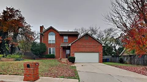 605 Knights Bridge Rd, Edmond, OK 73034