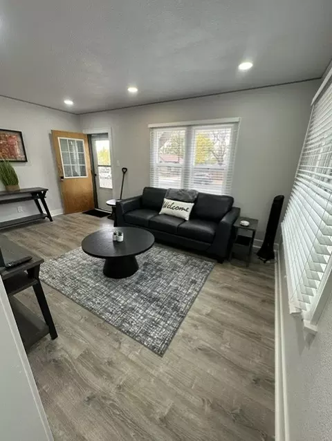 2617 Snyder Ave #2619, Cheyenne, WY 82001