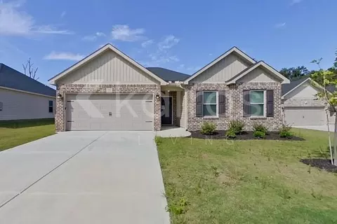 125 Allentown Ct, Macon, GA 31216
