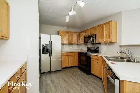 9469 W Lantern Ln, Pendleton, IN 46064 photo 5
