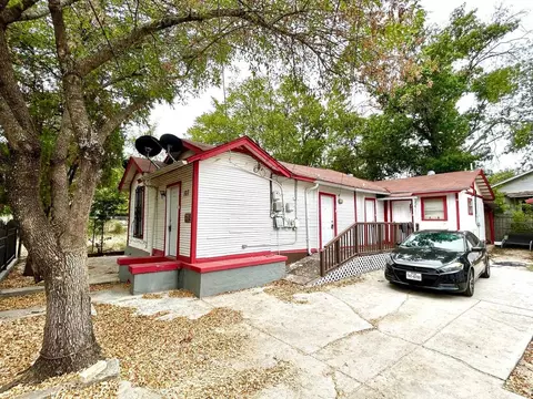 107 Jesus Aly, San Antonio, TX 78207