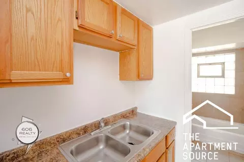 3443 S Central Ave #6, Cicero, IL 60804