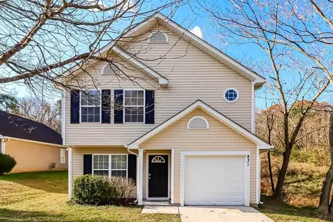 831 Valley Ridge Rd, Charlotte, NC 28214