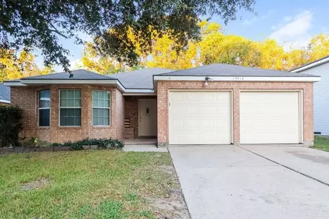15515 Waverly Dr, Houston, TX 77032