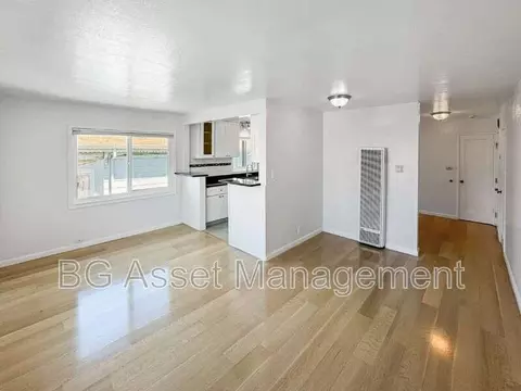 1919 Curtis St #9, Berkeley, CA 94702