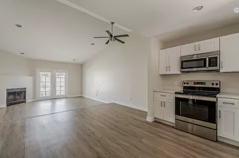 2429 W Avalon Dr, Phoenix, AZ 85015