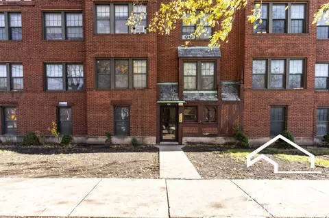 404 S Maple Ave #1N, Oak Park, IL 60302