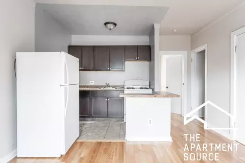 5662 N Ridge Ave #2J, Chicago, IL 60660
