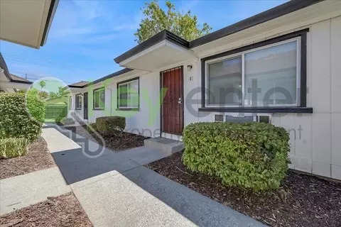 1071 Santiago Ave #2, Sacramento, CA 95815