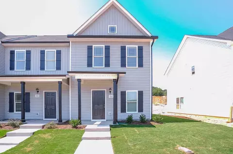 83 N Prospect Dr, Clayton, NC 27520