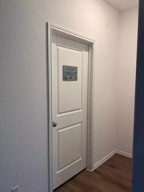 320 Gresham #3, Kyle, TX 78640 photo 5