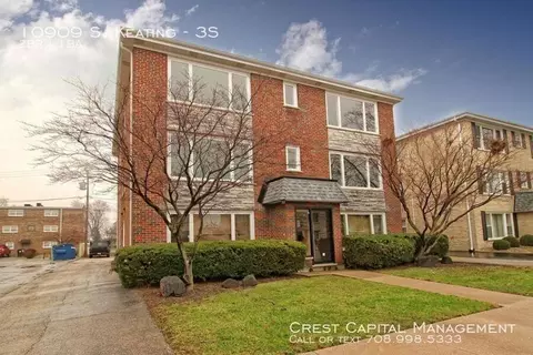 10909 S Keating Ave #2S, Oak Lawn, IL 60453