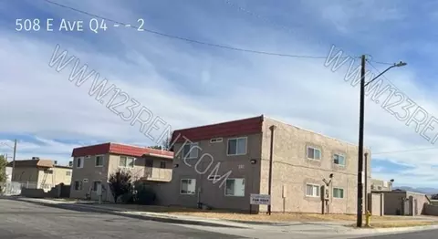 508 E Avenue Q4 #2, Palmdale, CA 93550
