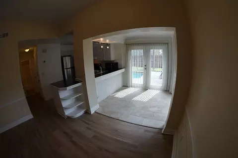 6158 Sandcrest Cir, Orlando, FL 32819