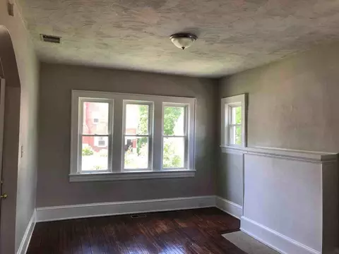 837 30th St NW, Roanoke, VA 24017