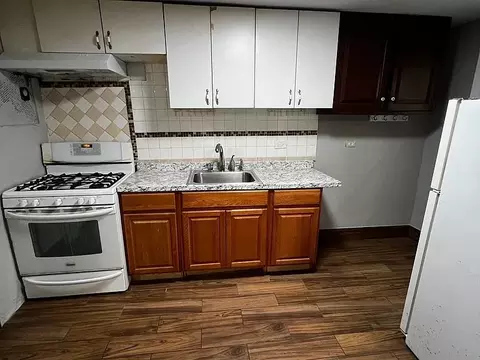 Undisclosed, New York, NY 10461