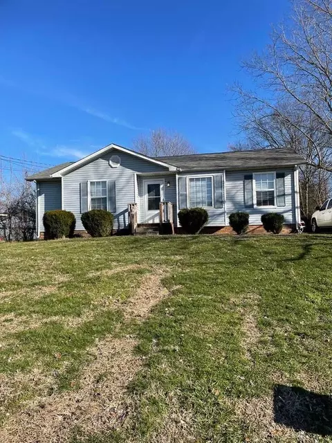 223 Jim Thorpe Dr, Clarksville, TN 37042