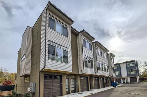 5020 148th St SW, Meadowdale, WA 98026