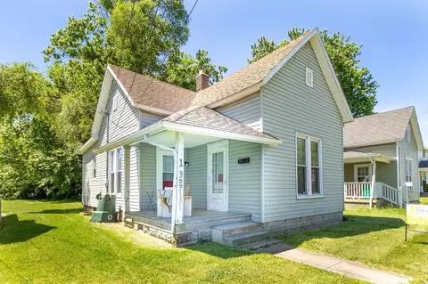 1307 W Jackson St, Muncie, IN 47303
