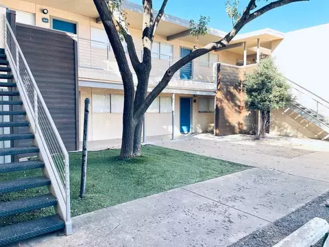 2902 Vicksburg #108, Lubbock, TX 79410