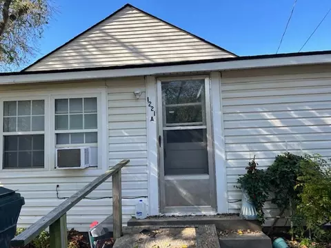 1221 Monnett Ave # A, Norman, OK 73069