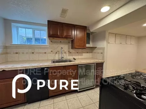 3740 SE 134th Ave, Portland, OR 97236