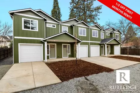 565 G St, Jacksonville, OR 97530