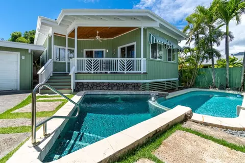 1087 Keolu Dr, Kailua, HI 96734