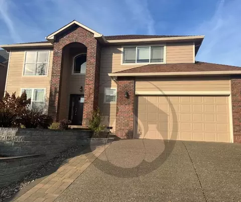 2081 Kari Dawn Ave SE, Salem, OR 97306