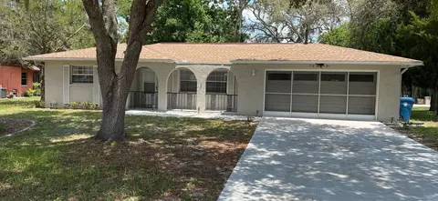 7251 Mc Ginnes Ct, North Weeki Wachee, FL 34613